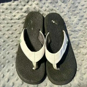 Sanuk White Yoga Mat Flip flops, Size 10